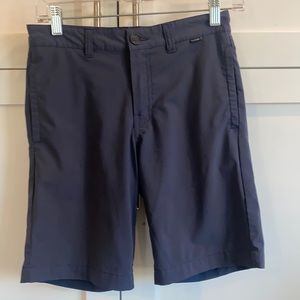 Travis Matthew youth golf shorts size medium